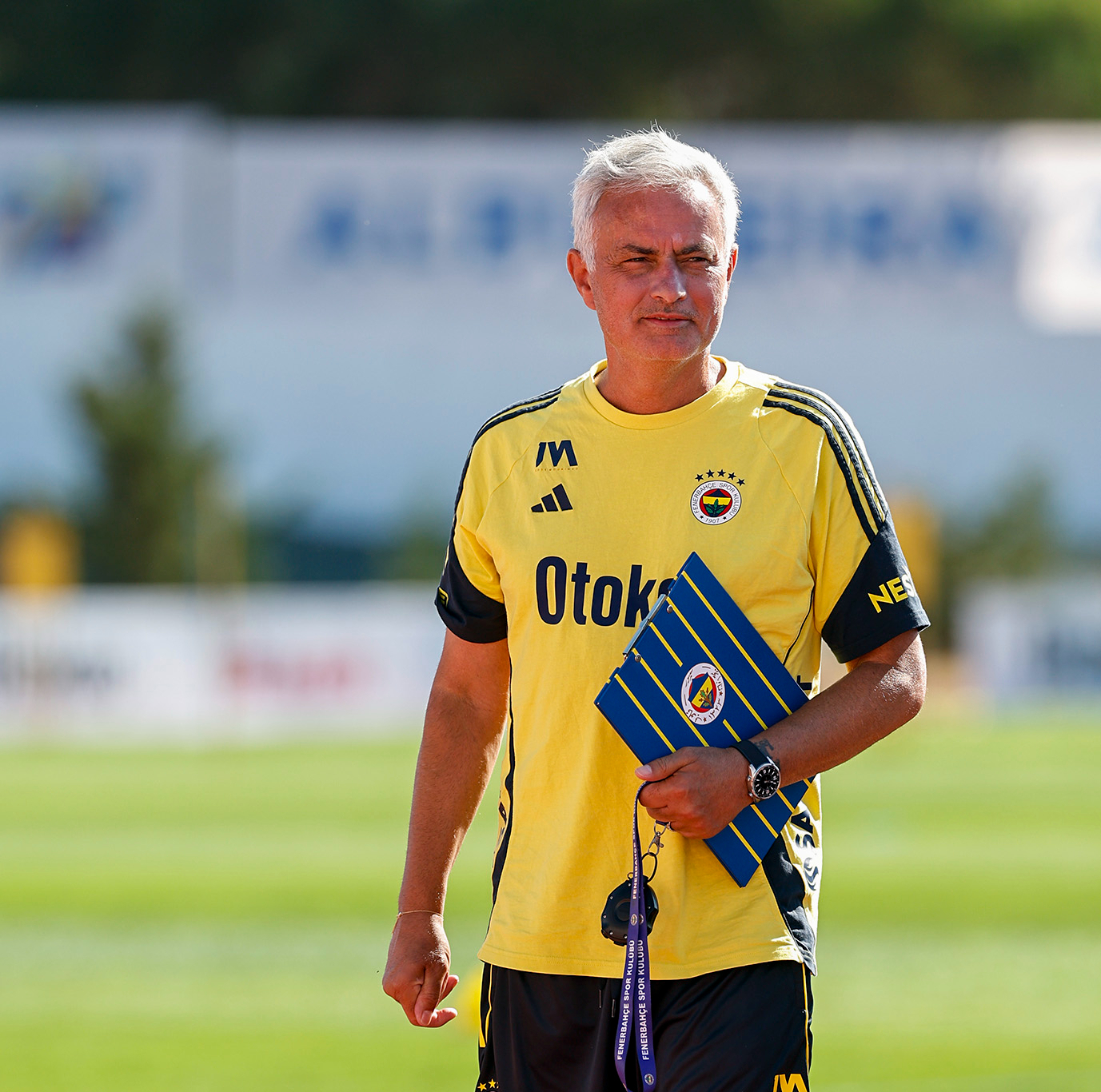 华盛顿奇才训练开放日；加时末段主帅复盘引欢呼；西甲在即；年轻球员得到机会的简单介绍